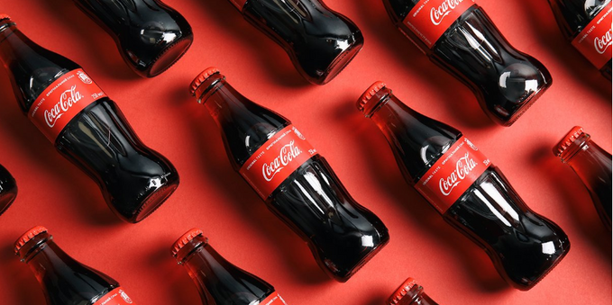 How much does Warren Buffett earn for each Coca-Cola sold?