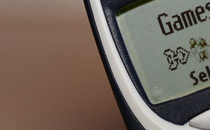 Say goodbye to smartphones, dumbphones are the new frontier of technology