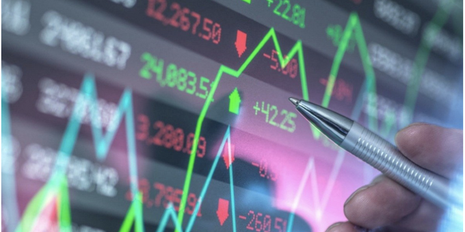 Wall Street is betting everything on AI in 2025. But beware of too-big-to-fail stocks