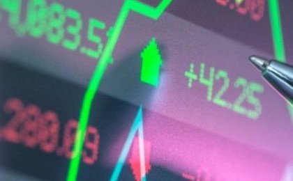 Luxury Stocks in Turmoil: Why 2025 Could Spark a Comeback