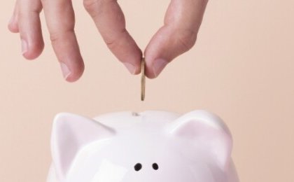 Rates are falling but bonds are not rising. What is happening