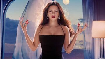 How much does Rosalia earn? The Spanish artist's impressive net worth