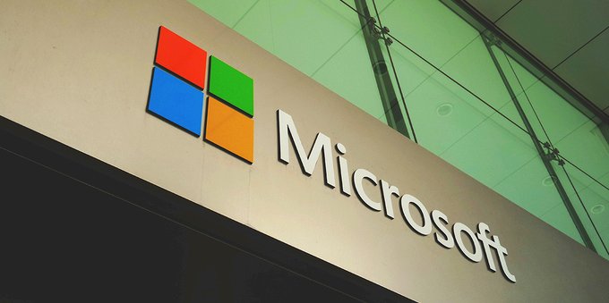 Microsoft wants to put Windows on the cloud, report say