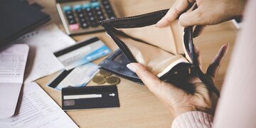 Recession Fears Rise in 2026: How Households Could Be Hit