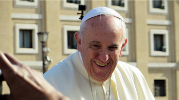 How Much Does the Pope Make? The Salary of Pope Francis (and Cardinals)