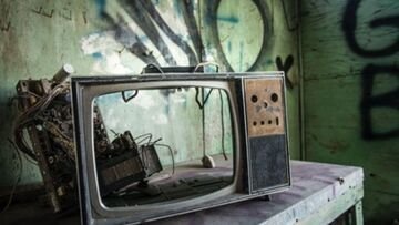 When we politicise everything we make society stupider