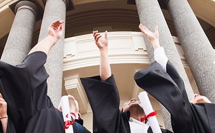 How to study in Oxford and how much it costs