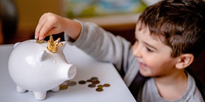 Teaching Kids About Money: Practical Tips for Raising Financially Savvy Children