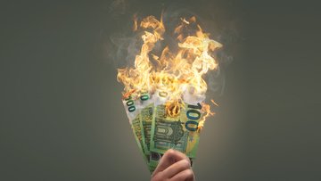 Inflation is Decreasing, therefore a Recession is Closer. Here's why