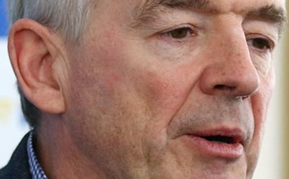 Who is Michael O'Leary, and how much does the Ryanair CEO earn?