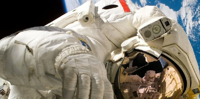 How Much Does an Astronaut Make? Salaries Around the World