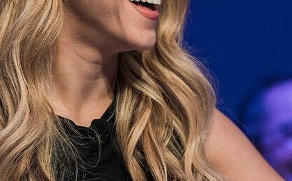 Shakira's Net Worth: Here's How Much the Colombian Singer-Songwriter Earns