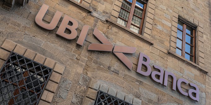 Italy taxes banks, reduces fiscal pressure amid <span class="caps">ECB</span> rate hikes