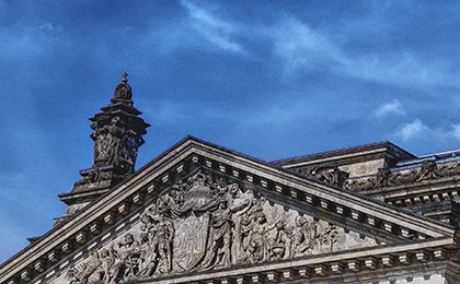 Germany loses hopes for a short recession as services, manufacturing contract