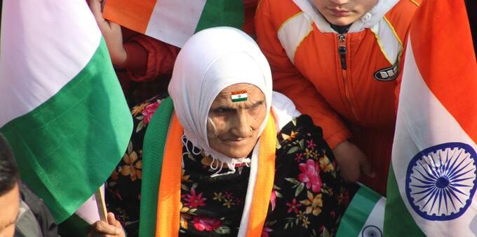 China Population Declines for first time in 60 years, India to soon take over