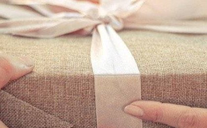 When to open Christmas presents according to tradition