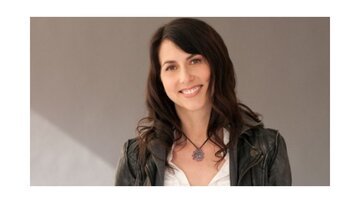 MacKenzie Scott: Who is Jeff Bezos' ex-wife and how much does she earn?