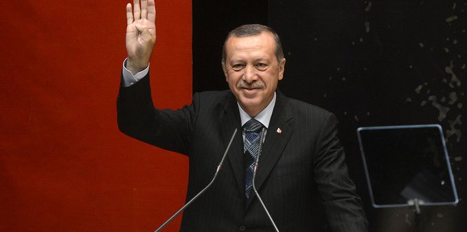 Turkey headed to second round of elections with Erdogan now favorite
