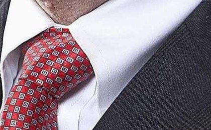 How Did Warren Buffett Become One of the Richest Men in the World?