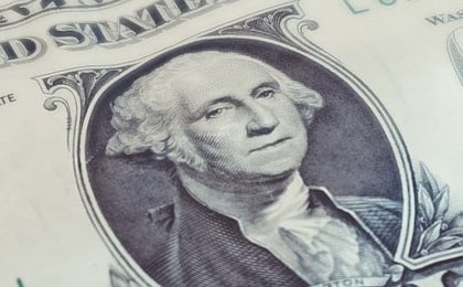 Why isn't de-dollarization taking off (yet)?