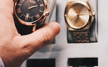 Luxury stocks, 2 shares to sell in 2024