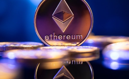 Ethereum Down 38% In One Month: Is This a Strategic Entry Point or a Structural Risk in 2026?
