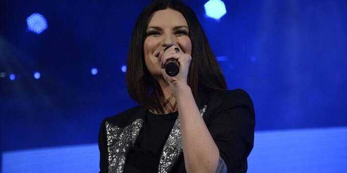 How much does Laura Pausini earn? The net worth of the italian singer