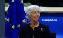 What eight centuries of data tell us about interest rates