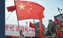 Asian economies should decouple from US, top China official said