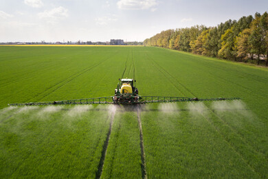 Here's who controls the fertilizer business