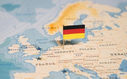 Germany remains “sick man of Europe”. Manufacturing, services decline