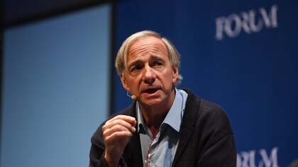 Ray Dalio warns: AI will be a productivity miracle, but it will also build a devastating bubble