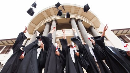 How to study in Oxford and how much it costs