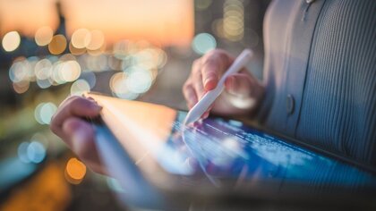 What are prompts and why are they important for using AI?