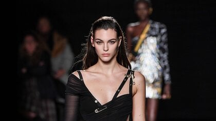 Who is Vittoria Ceretti, the Italian top model engaged to Leonardo DiCaprio, and how much does she earn?