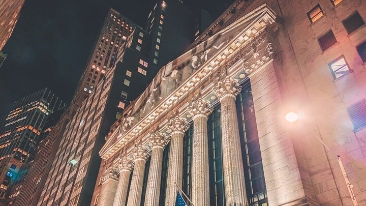 Wall Street earnings season kicks off with the big banks: who can beat expectations, and who is at risk?