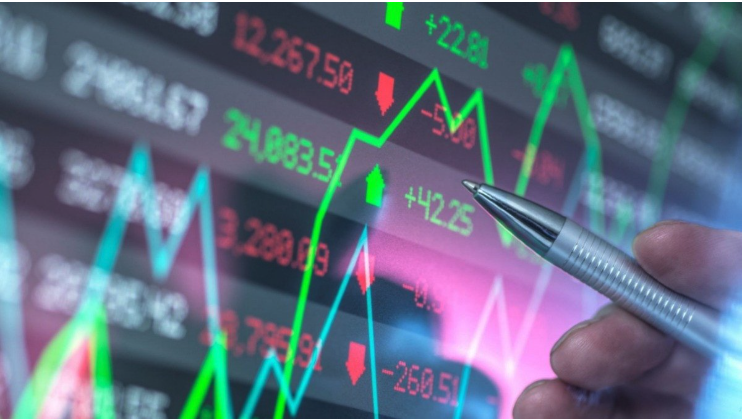 Bonds: 2025 Forecasts – Keep an Eye on These 2 Factors