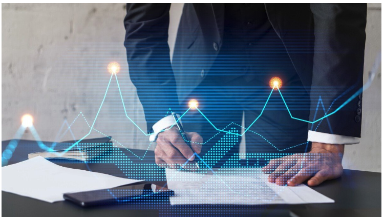 Gold Nearing $5,000, But Be Cautious: It's No Longer a Safe Haven