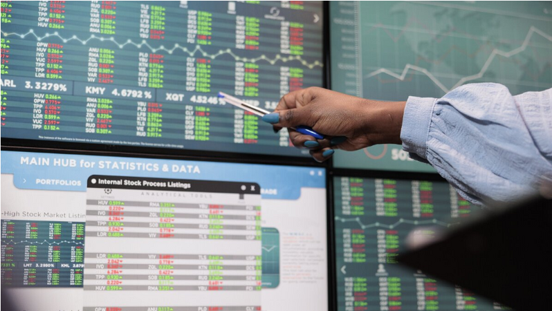 What are zero coupon bonds and how do they work?