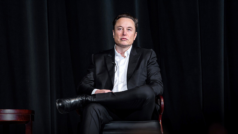 Elon Musk admits to Twitter's failure: how long before X collapses?