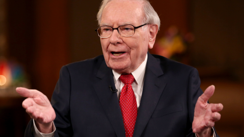 How Did Warren Buffett Become One of the Richest Men in the World?