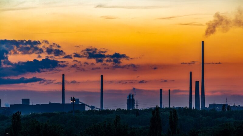 Germany Shuts Plants, America Drills More: The Real Cost of Two Opposite Energy Bets