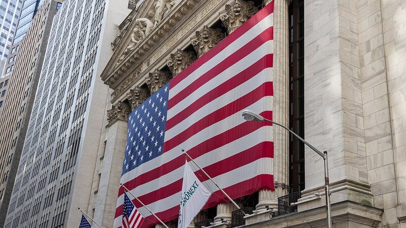 Dow Futures Rise 0.6% as Oil Slides Ahead of the Trump-Xi Summit — What to Watch Today