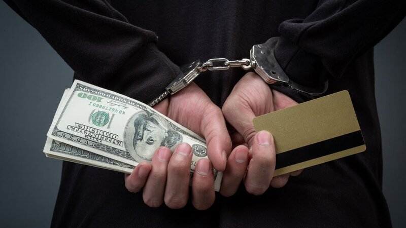 Ponzi Scheme: What is it and How to Avoid Scams