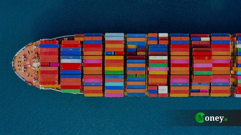 Italy does not export services. The reasons for the decline