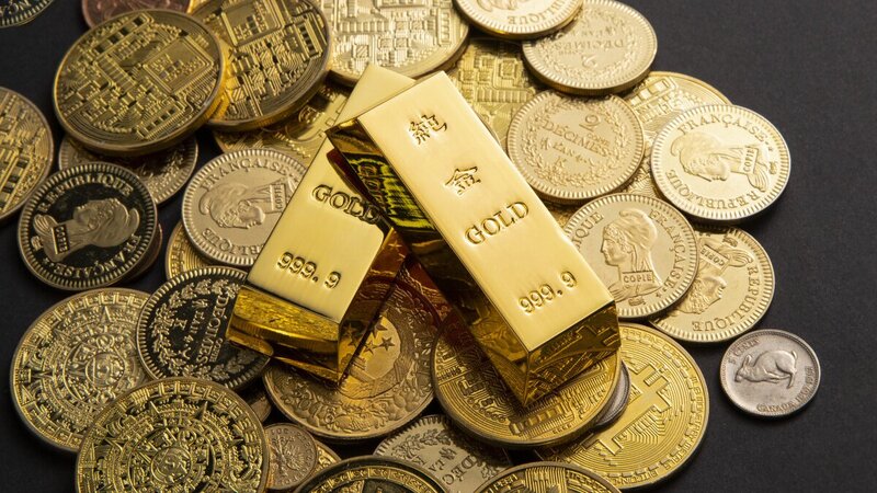 Gold rally leaves wealth managers wondering if price is still right