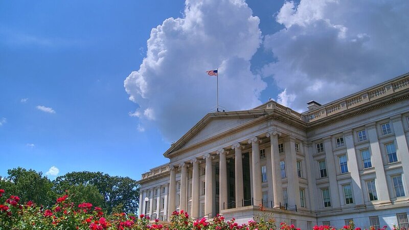 How a 401(k) Works in 2026: Contribution Limits, Match, and the Roth Option
