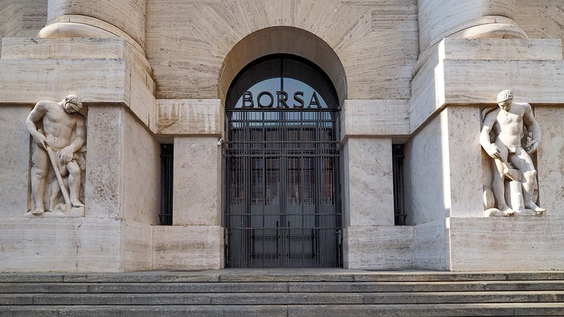 Investing in Italy today: 1 stock to buy and 1 to sell on FTSE Mib