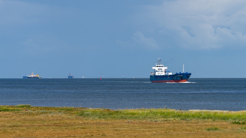 European diesel prices squeezed by supply disruption fears