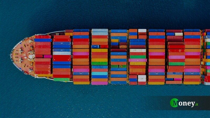 Italy does not export services. The reasons for the decline